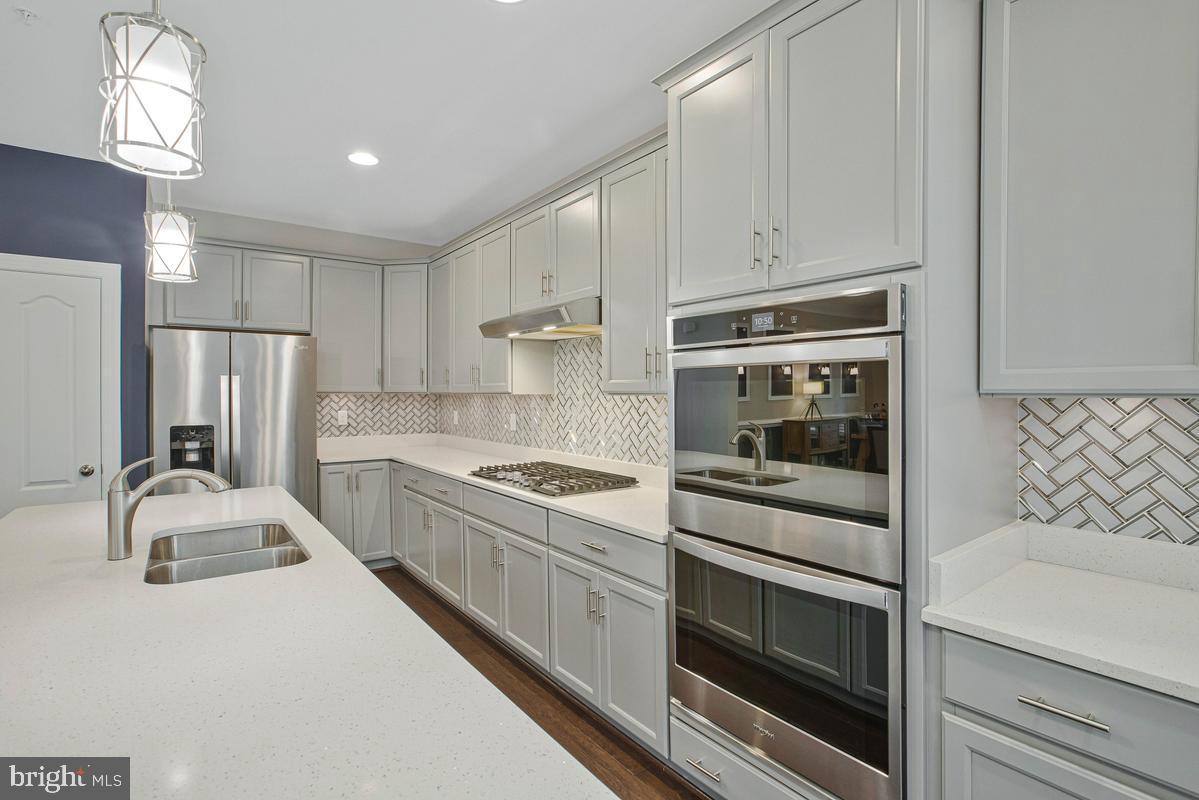 GREENLEIGH AT CROSSROADS - Residential