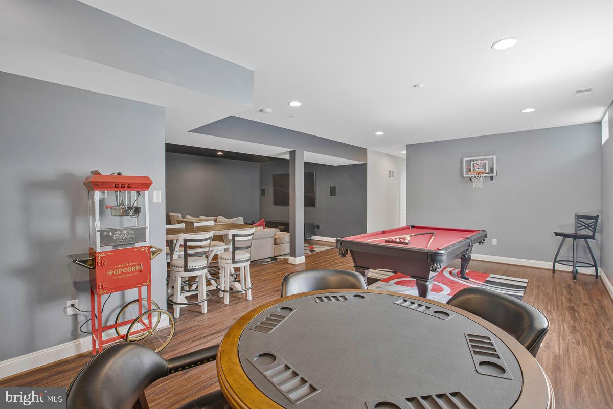 GREENLEIGH AT CROSSROADS - Residential