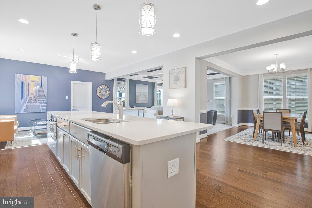 GREENLEIGH AT CROSSROADS - Residential