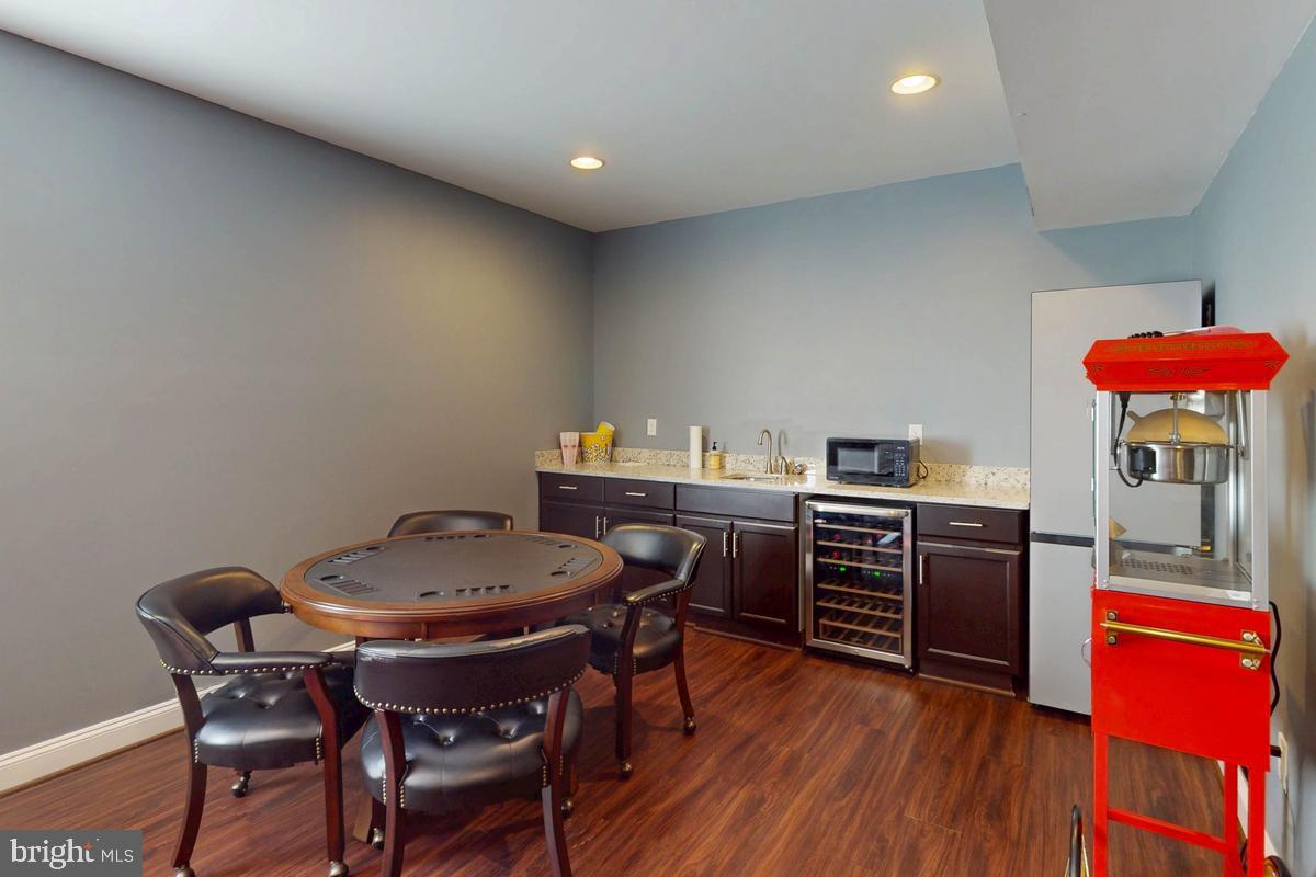 GREENLEIGH AT CROSSROADS - Residential