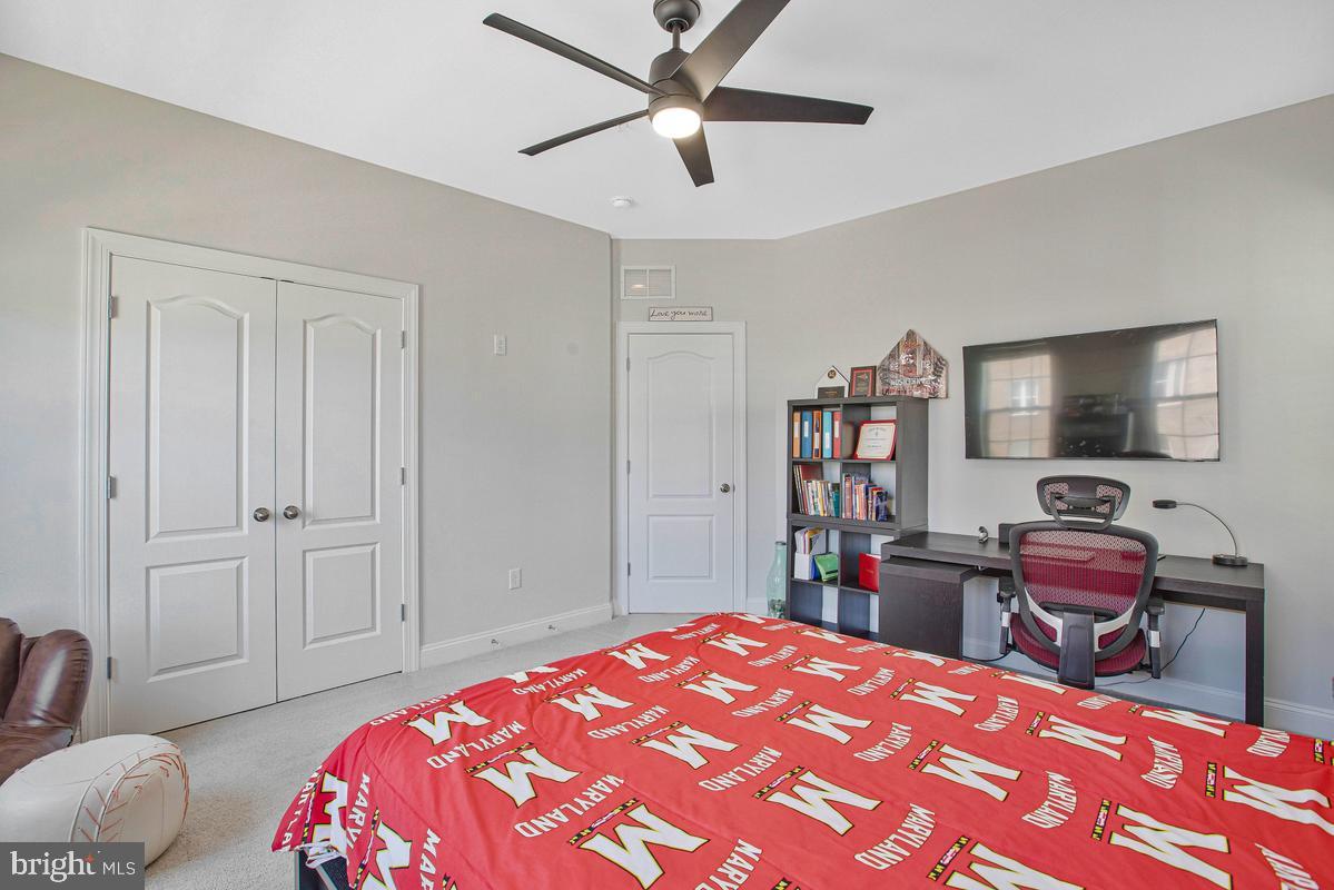 GREENLEIGH AT CROSSROADS - Residential