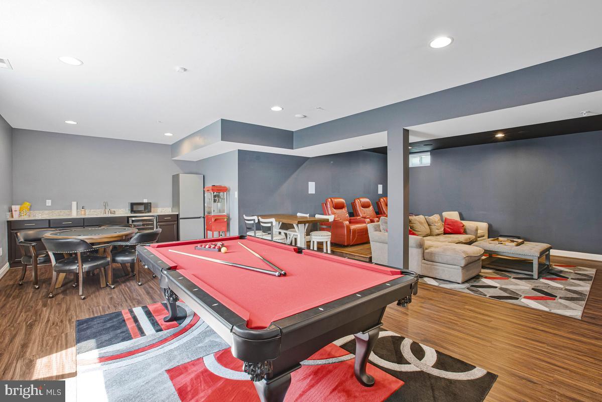 GREENLEIGH AT CROSSROADS - Residential