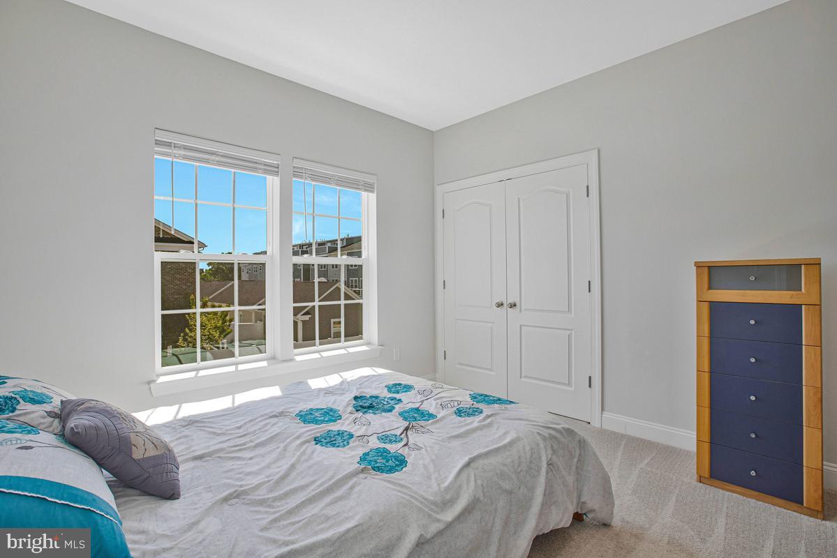 GREENLEIGH AT CROSSROADS - Residential