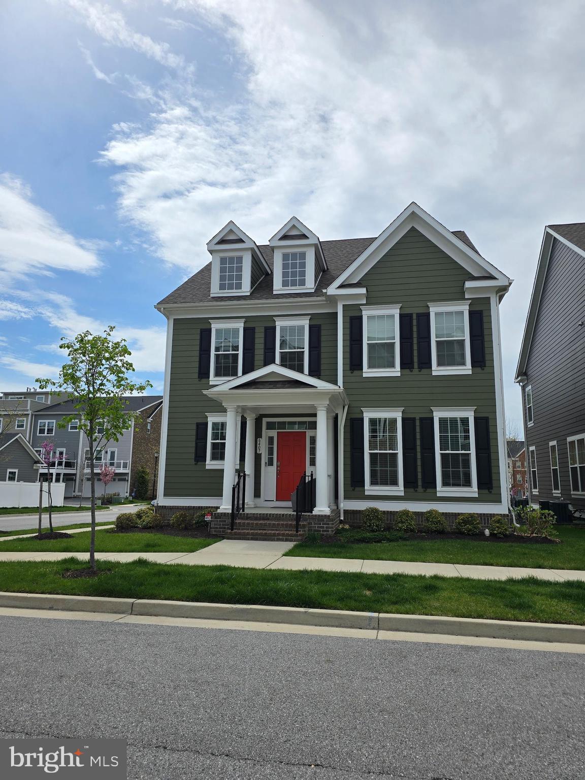 GREENLEIGH AT CROSSROADS - Residential