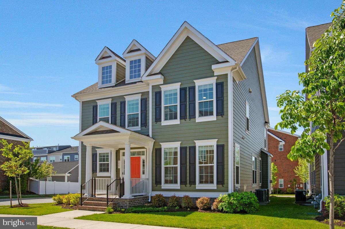 GREENLEIGH AT CROSSROADS - Residential