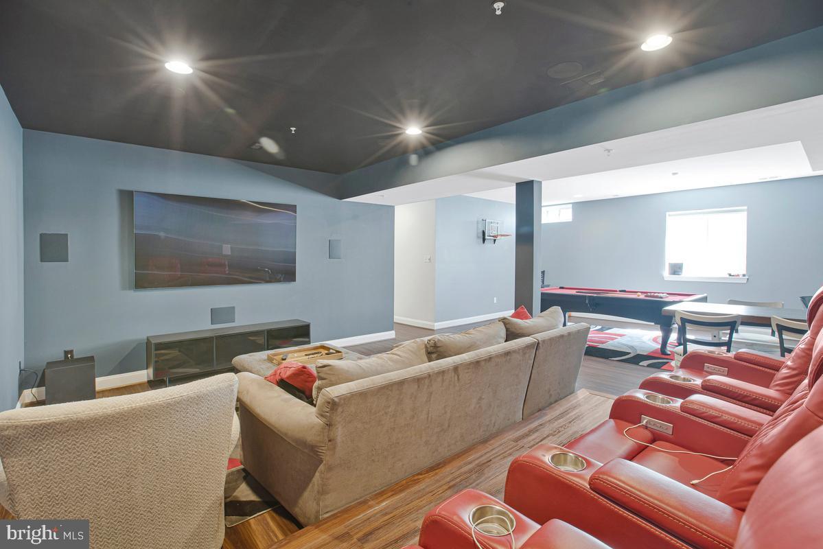 GREENLEIGH AT CROSSROADS - Residential