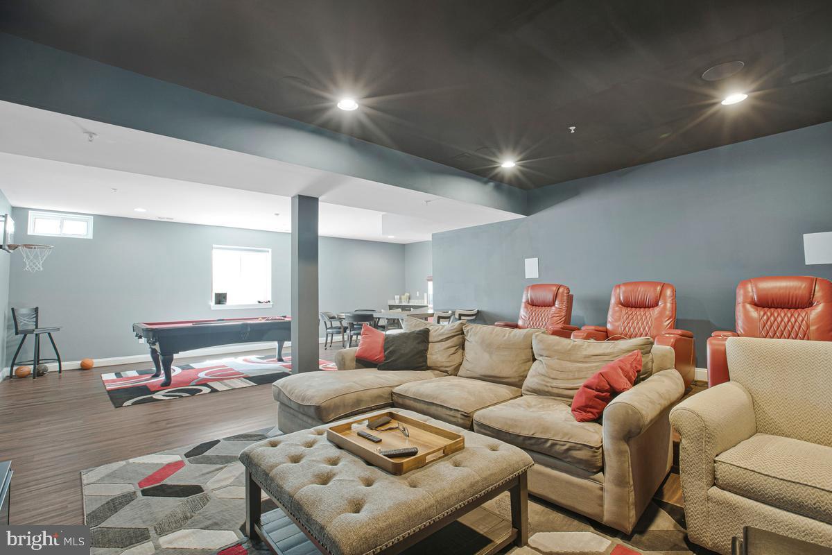 GREENLEIGH AT CROSSROADS - Residential