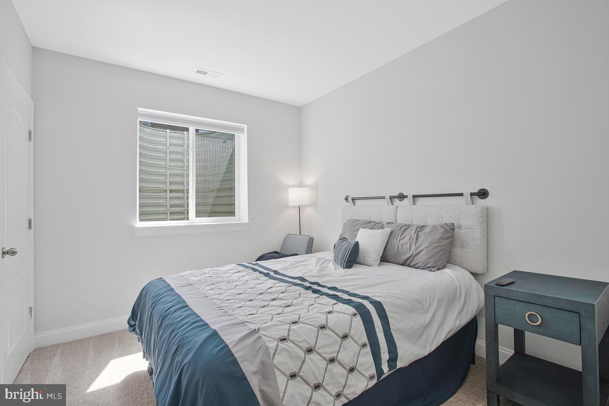 GREENLEIGH AT CROSSROADS - Residential