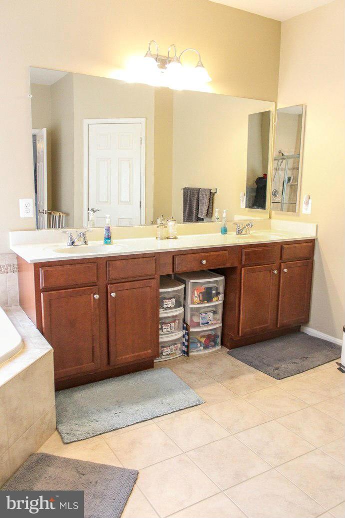 PRIMROSE PARK AT WILDEWOOD - Residential