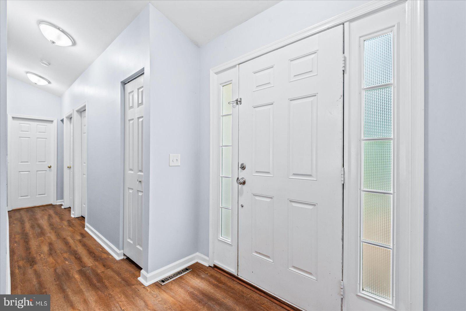 PRESIDENTIAL LAKES - Residential