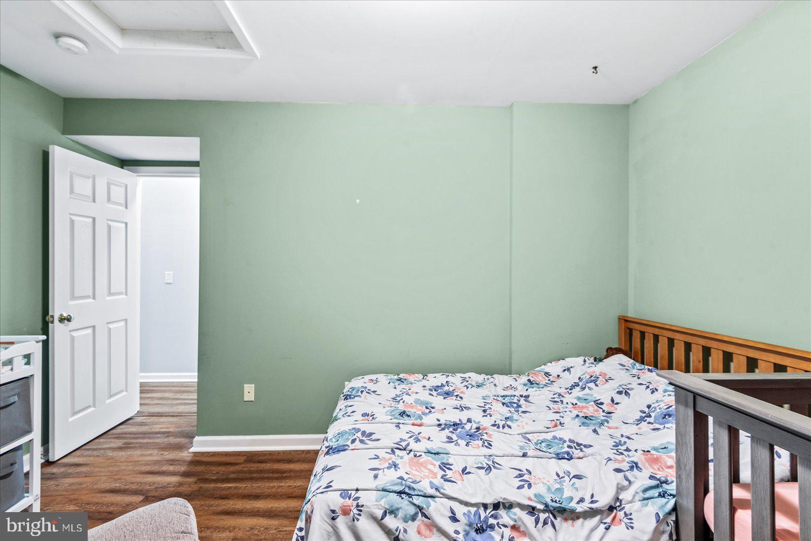 PRESIDENTIAL LAKES - Residential