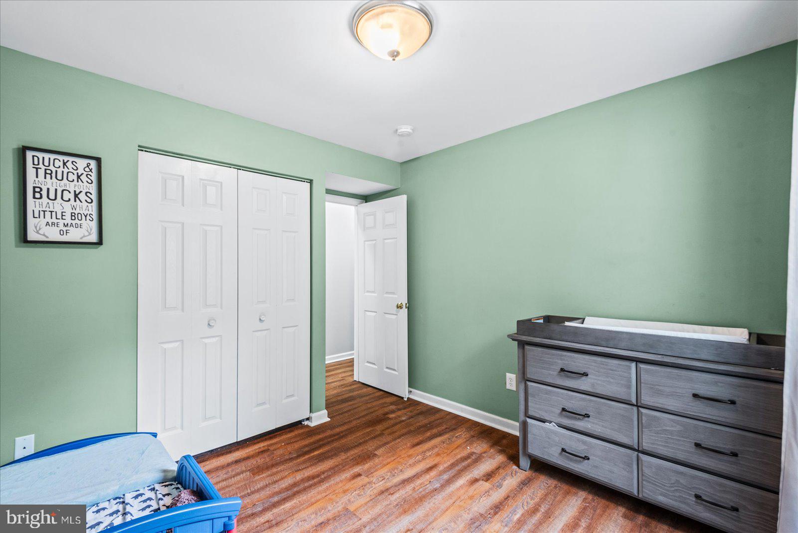 PRESIDENTIAL LAKES - Residential