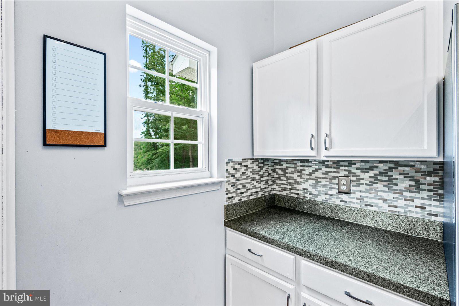 PRESIDENTIAL LAKES - Residential