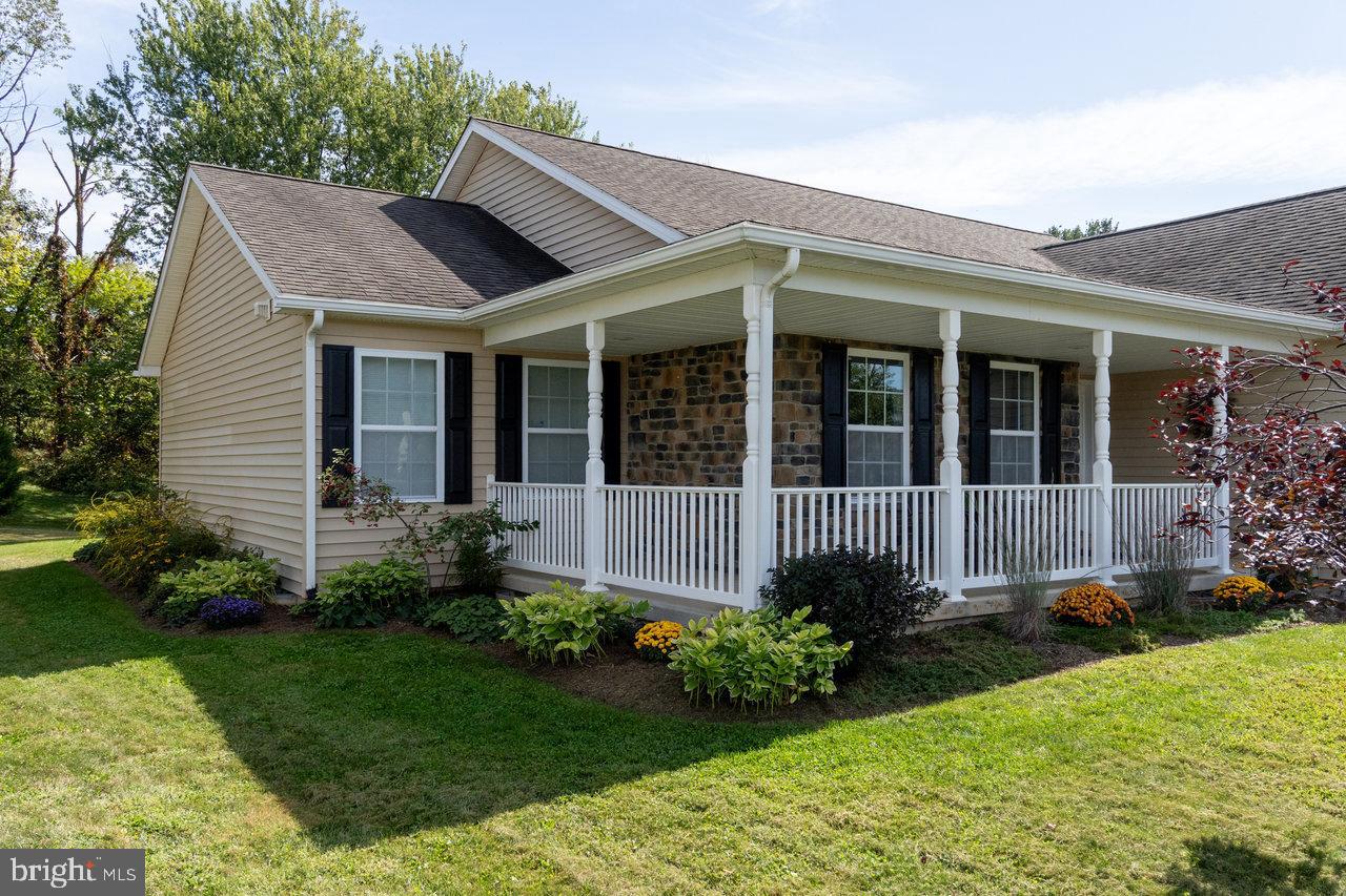 PEBBLE RIDGE - Residential