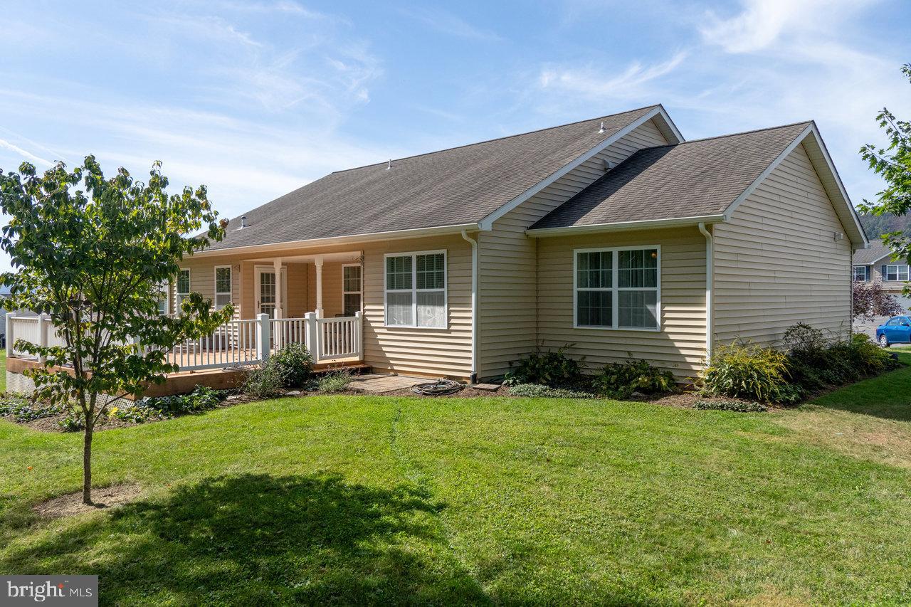 PEBBLE RIDGE - Residential