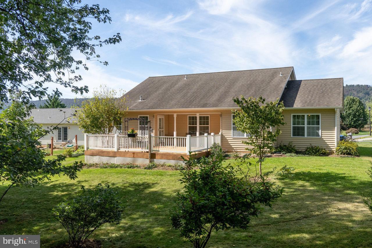 PEBBLE RIDGE - Residential