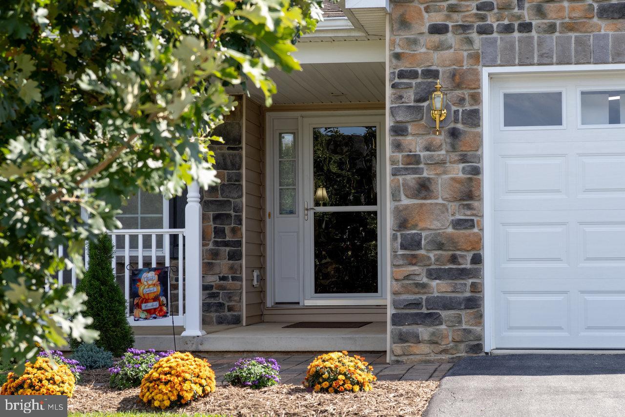 PEBBLE RIDGE - Residential