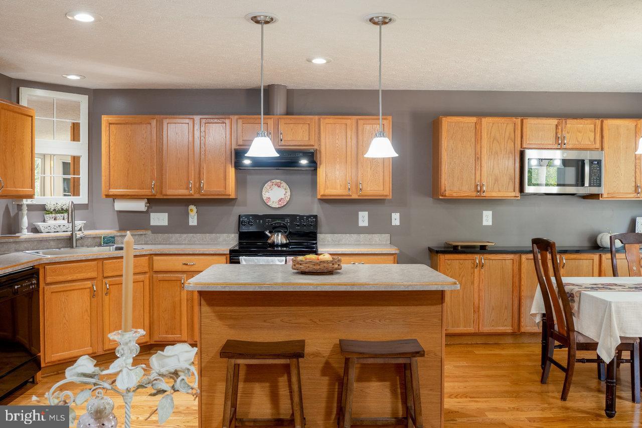 PEBBLE RIDGE - Residential