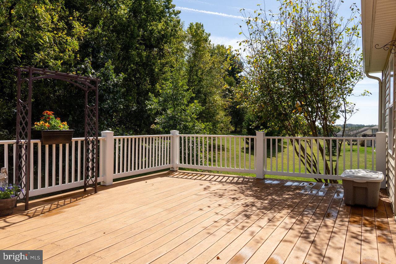 PEBBLE RIDGE - Residential