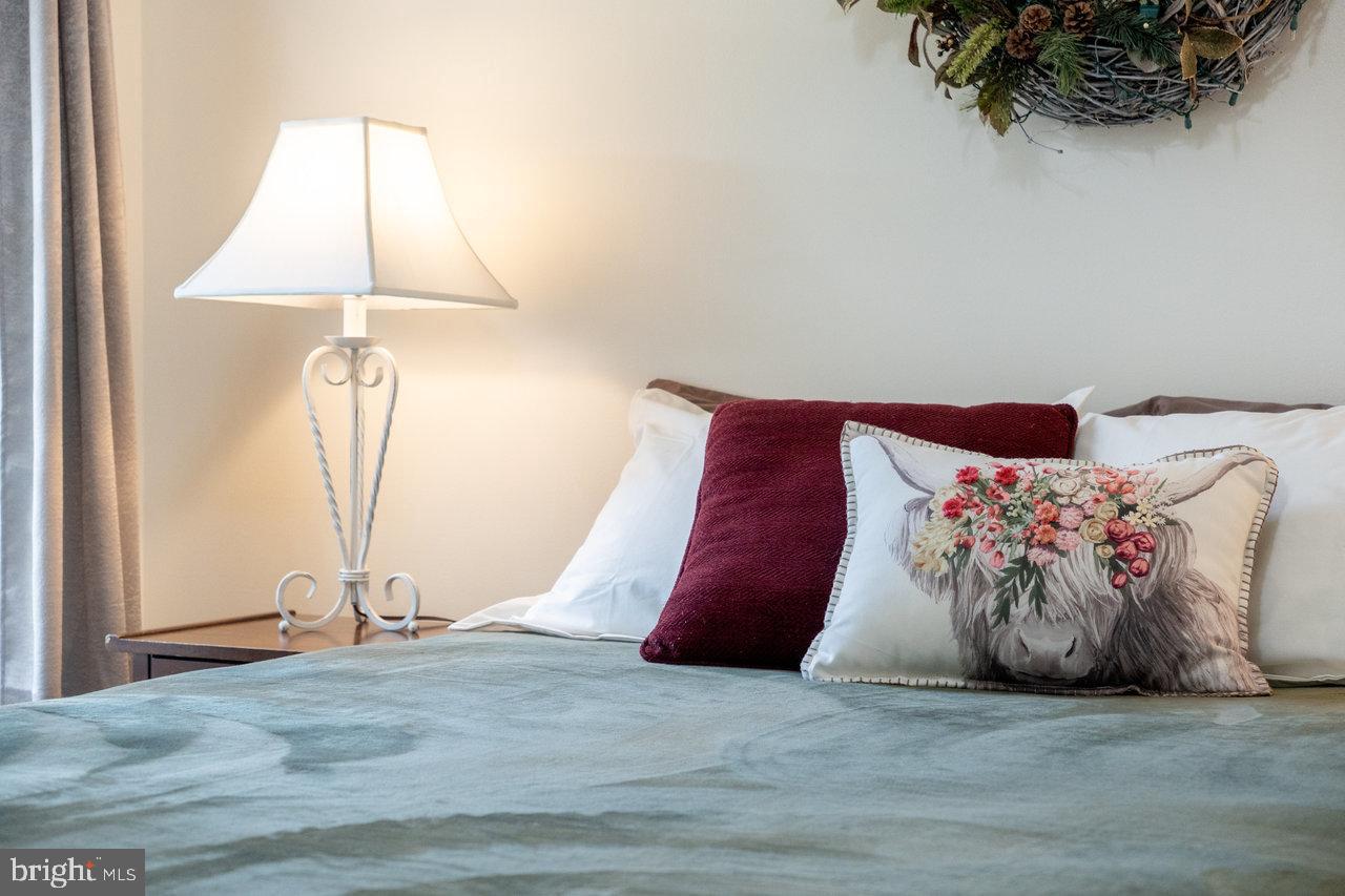 PEBBLE RIDGE - Residential