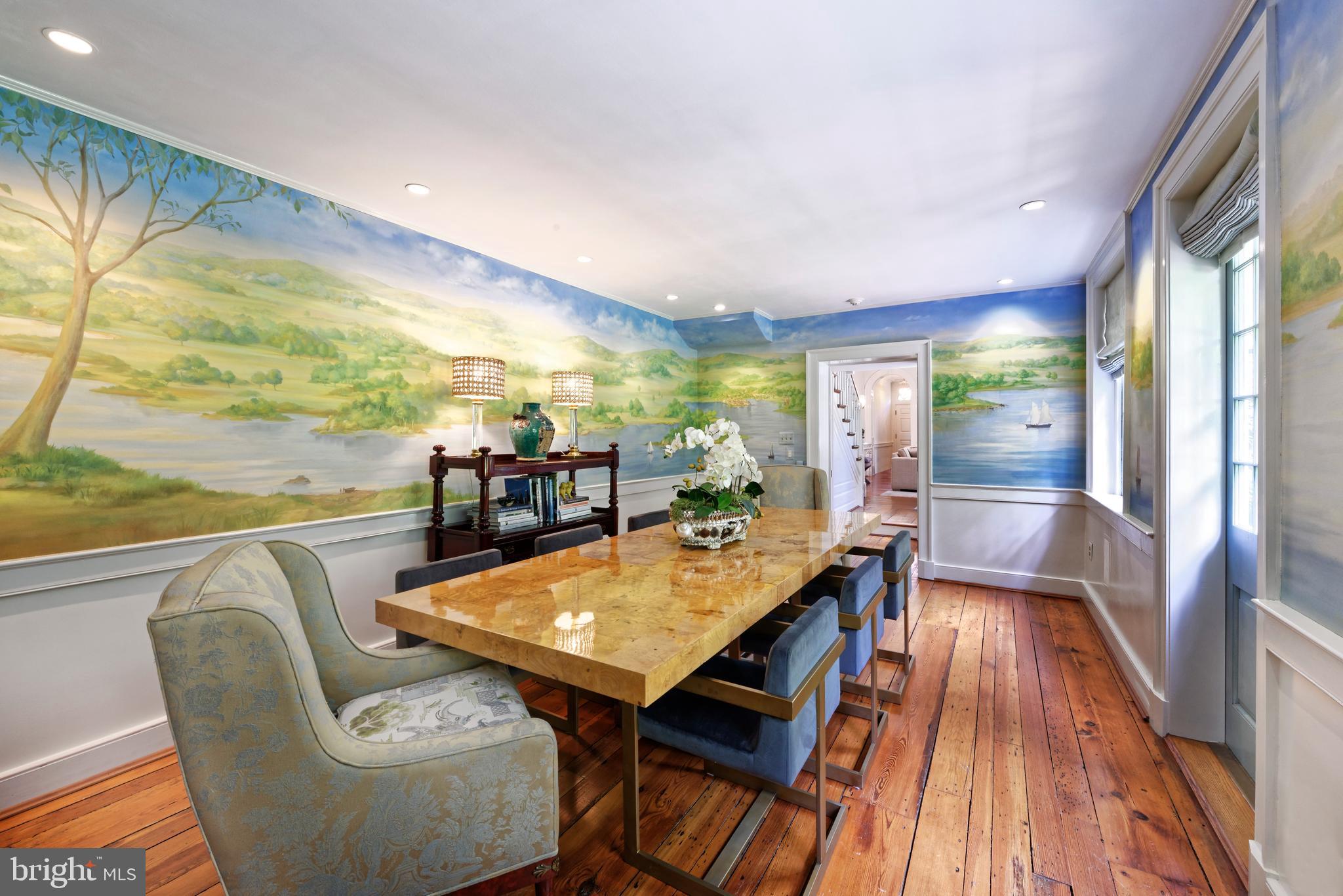 OLD TOWN ALEXANDRIA - Residential