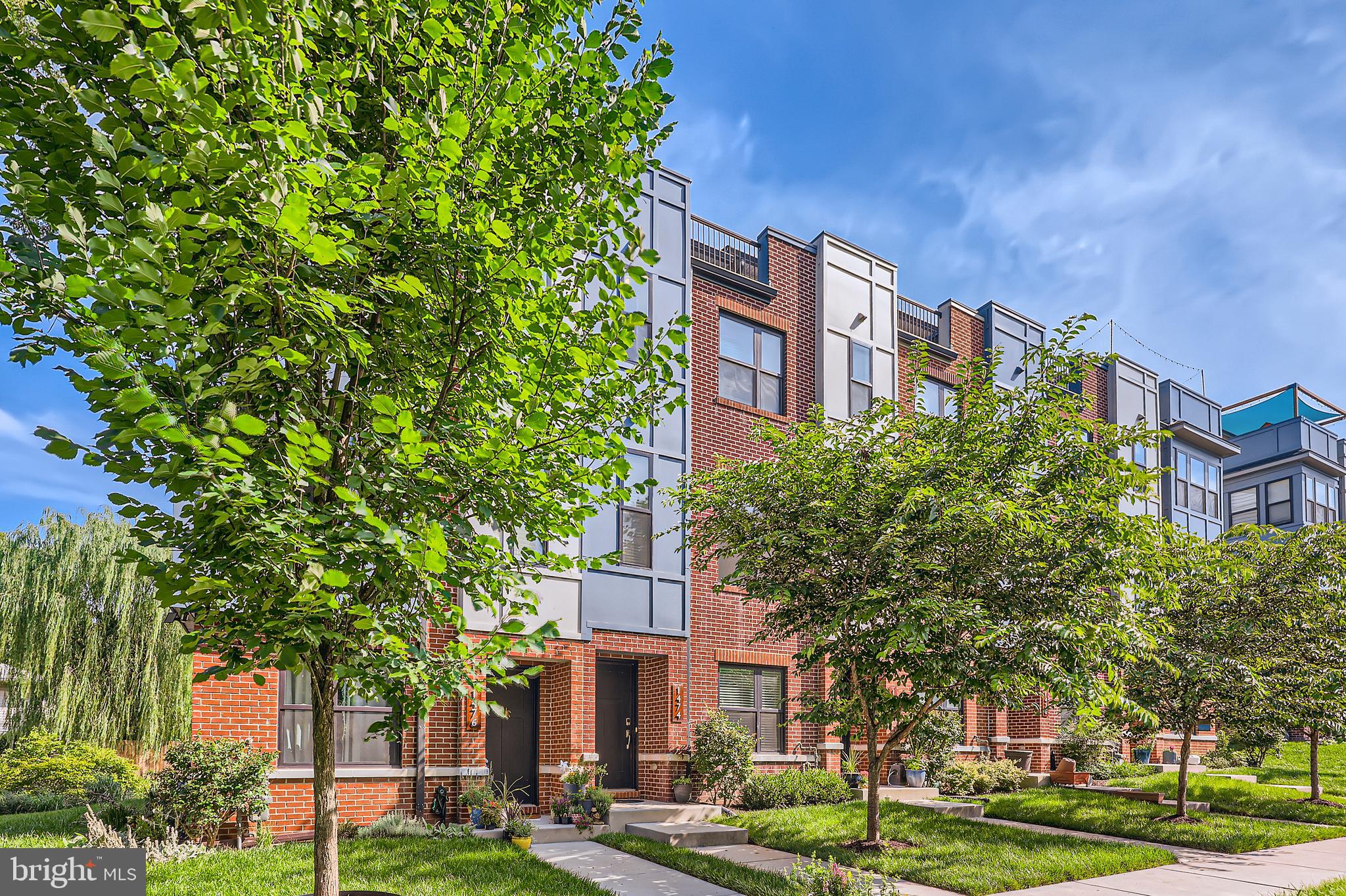 REDFERN ROW - Residential