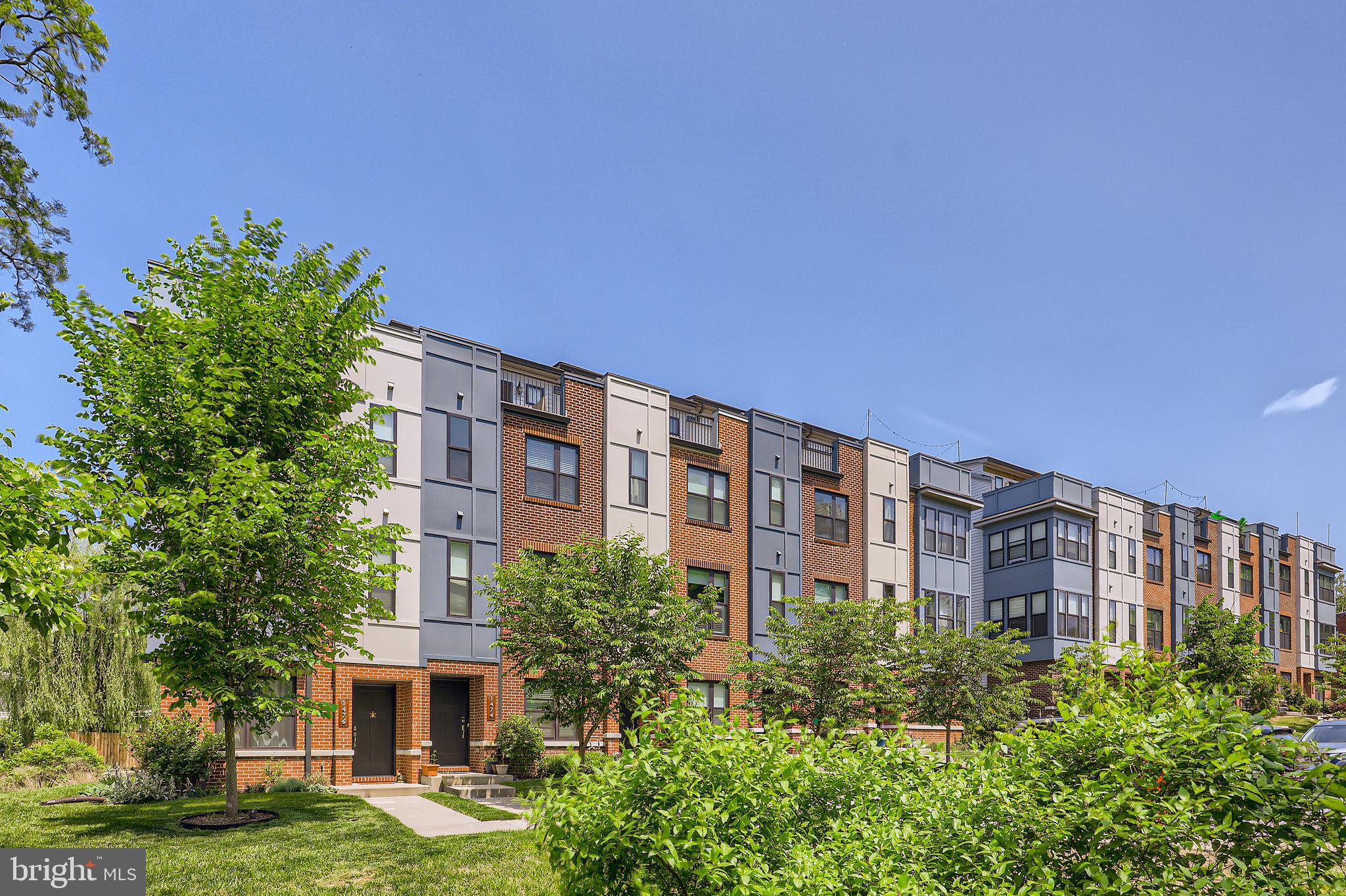 REDFERN ROW - Residential