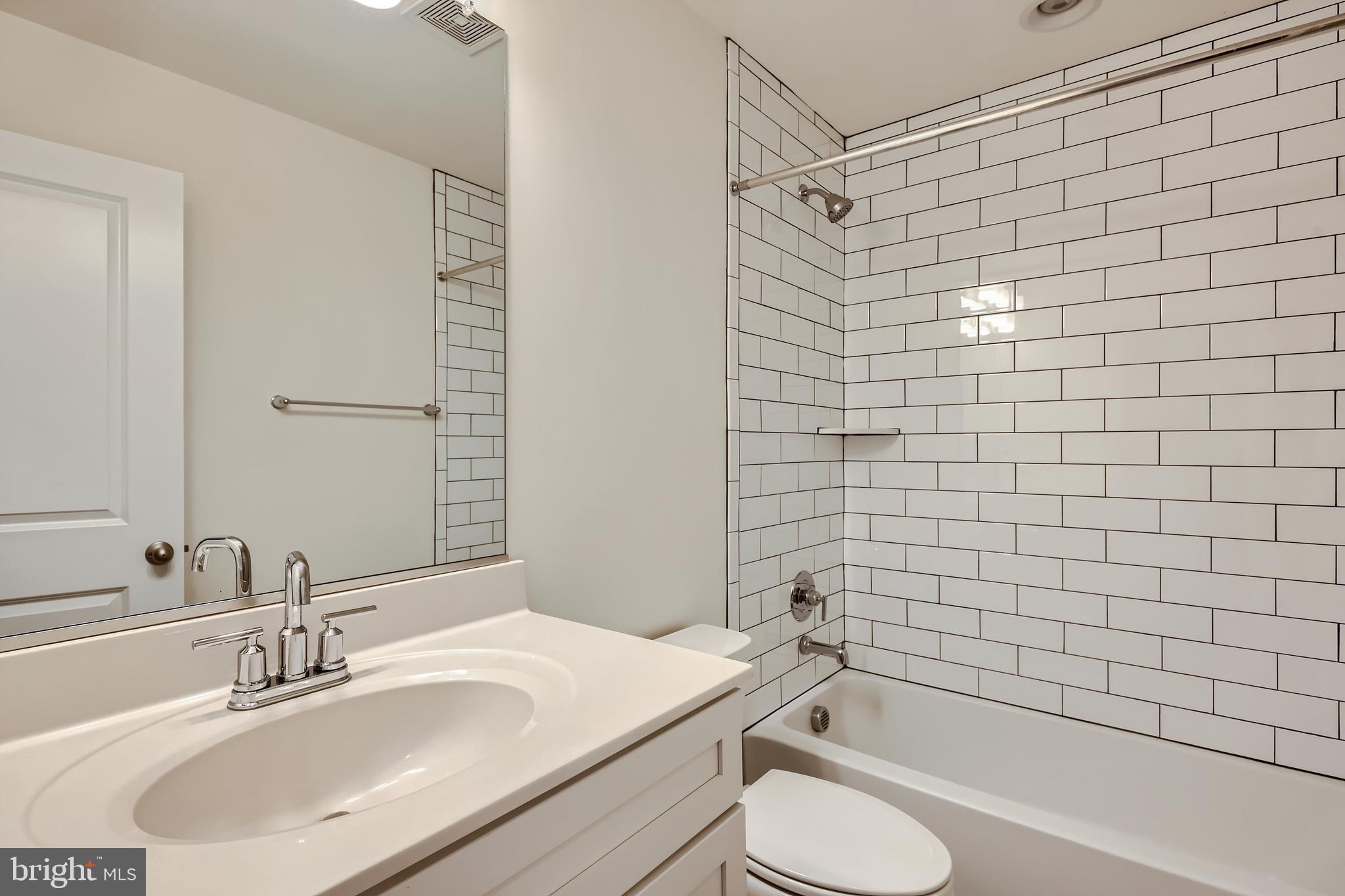 REDFERN ROW - Residential