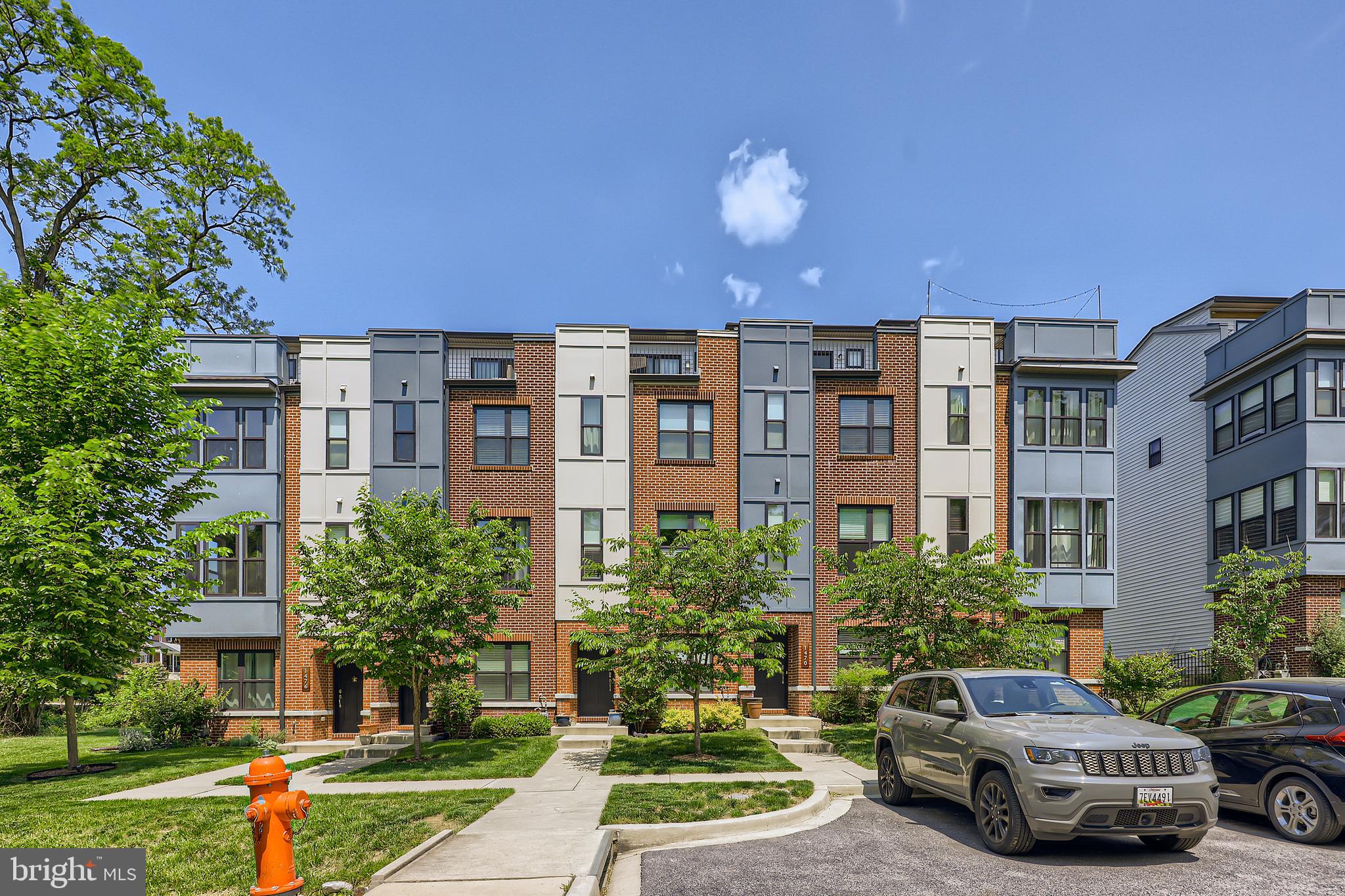 REDFERN ROW - Residential