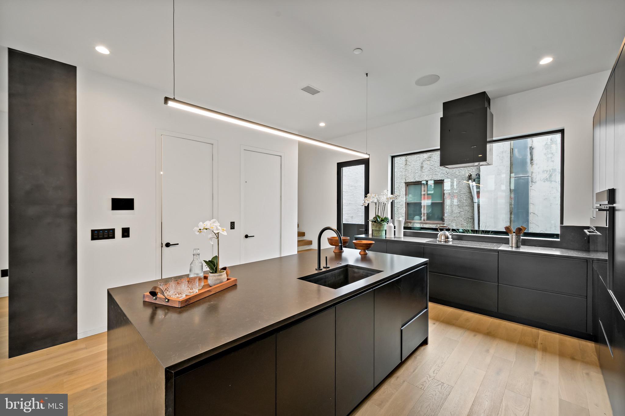 BELLA VISTA - Residential