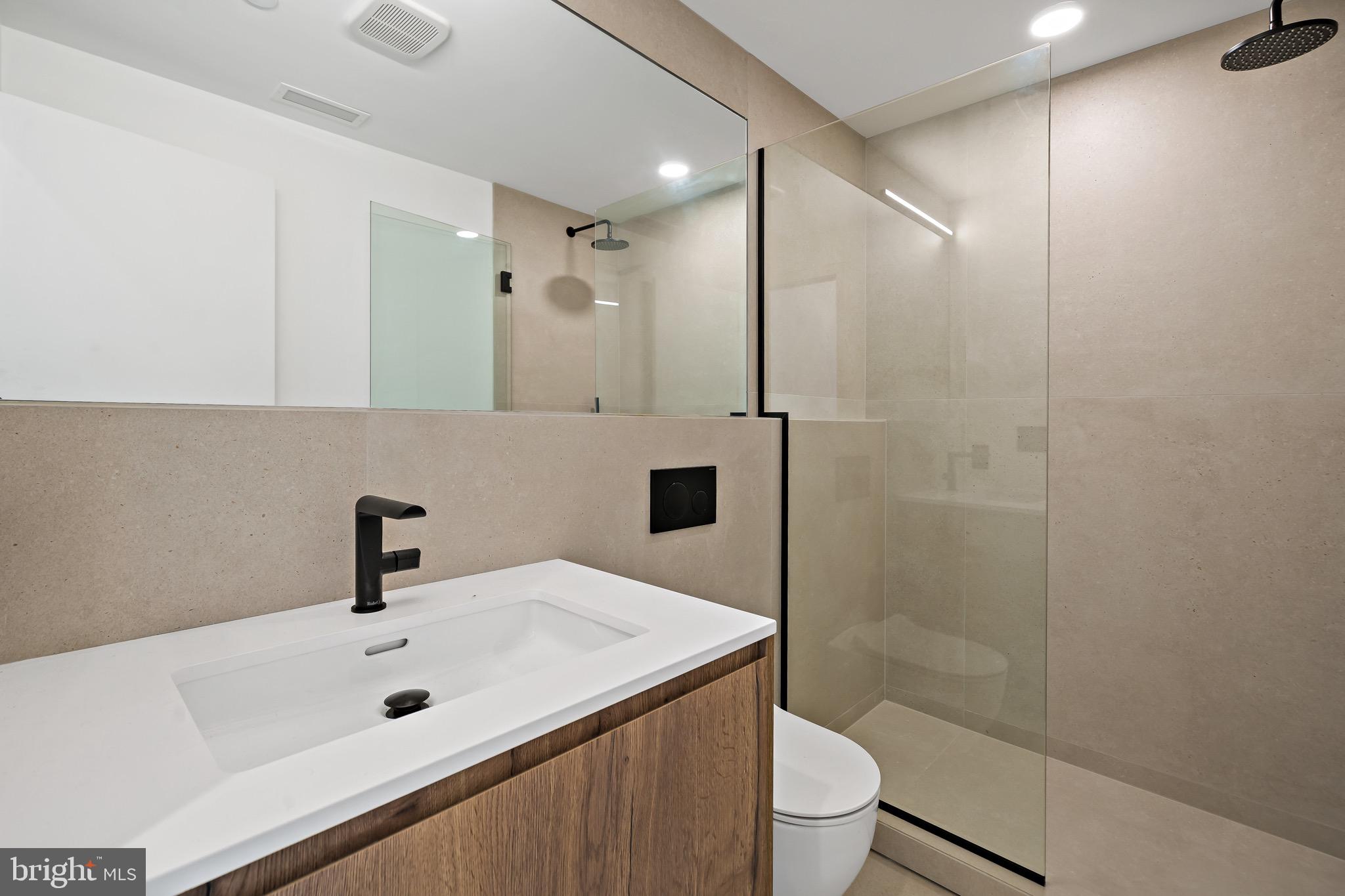 BELLA VISTA - Residential