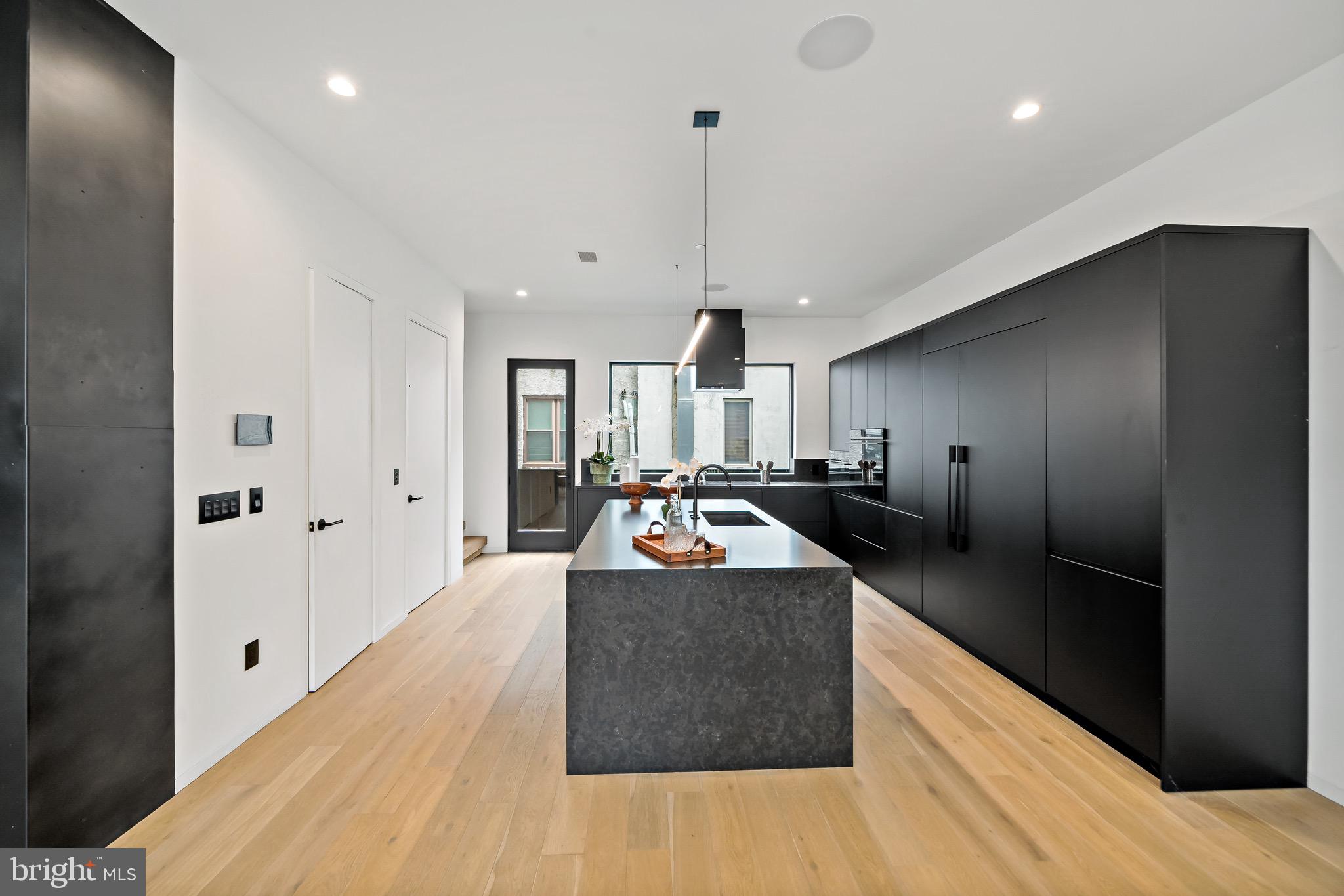 BELLA VISTA - Residential