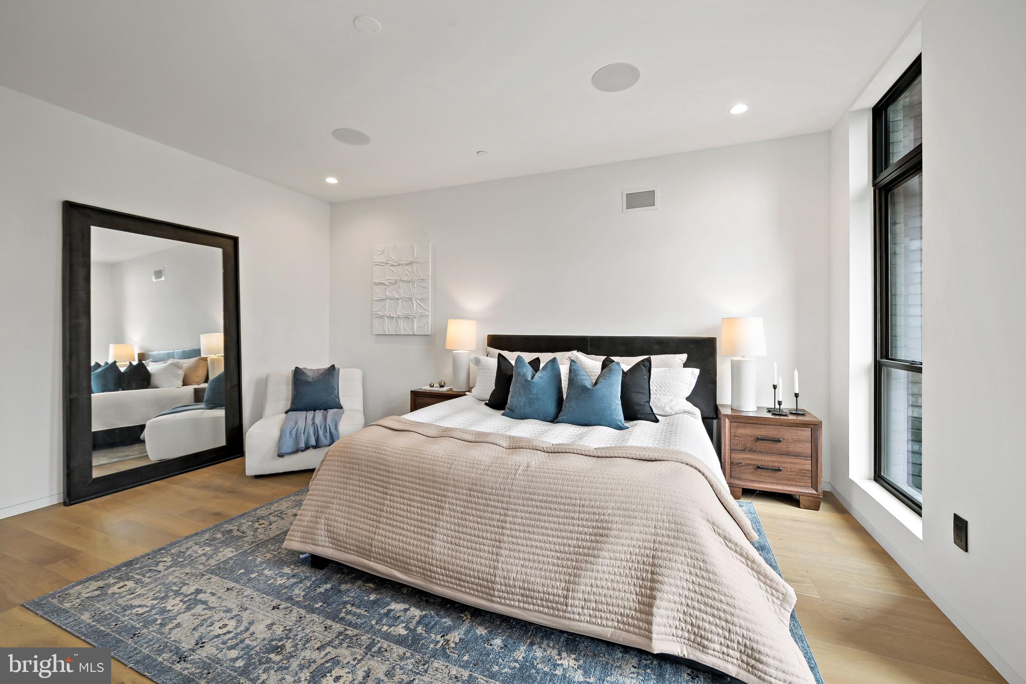 BELLA VISTA - Residential