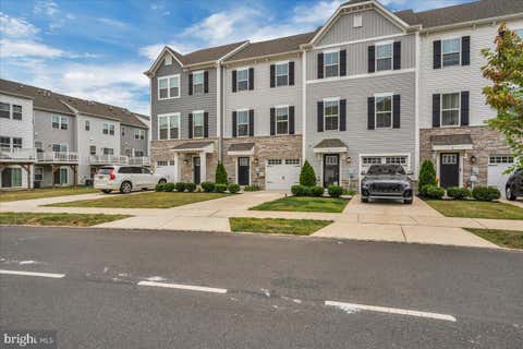 Townhouse For Rent - 7 Hamilton Court<br/> Camden County, PENNSAUKEN, NJ 08110