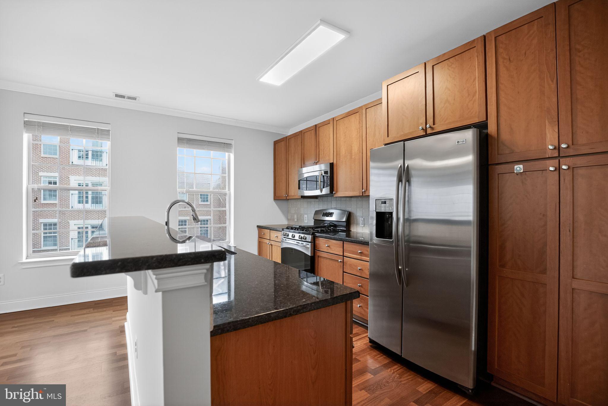 GRADUATE HOSPITAL - Residential