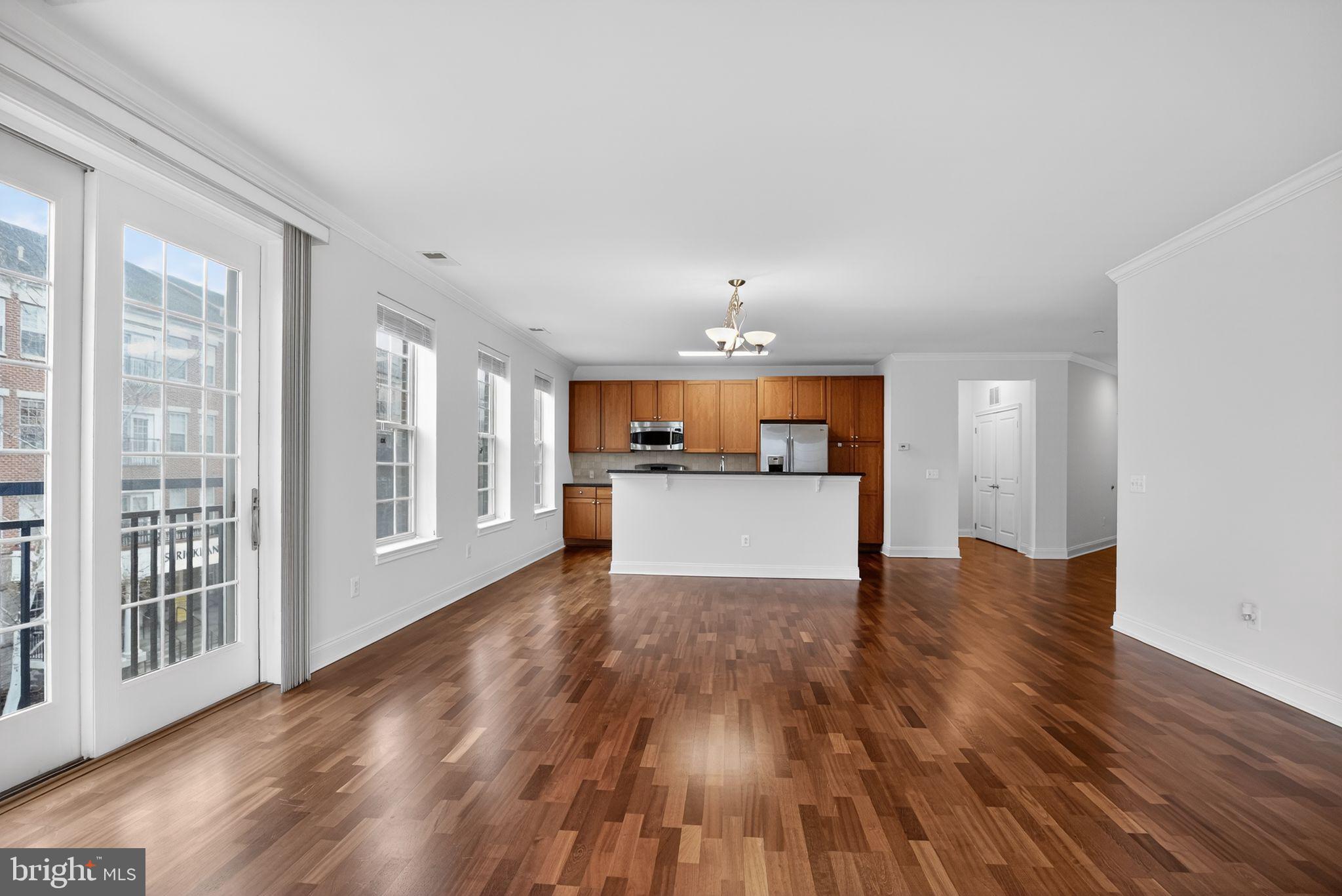 GRADUATE HOSPITAL - Residential