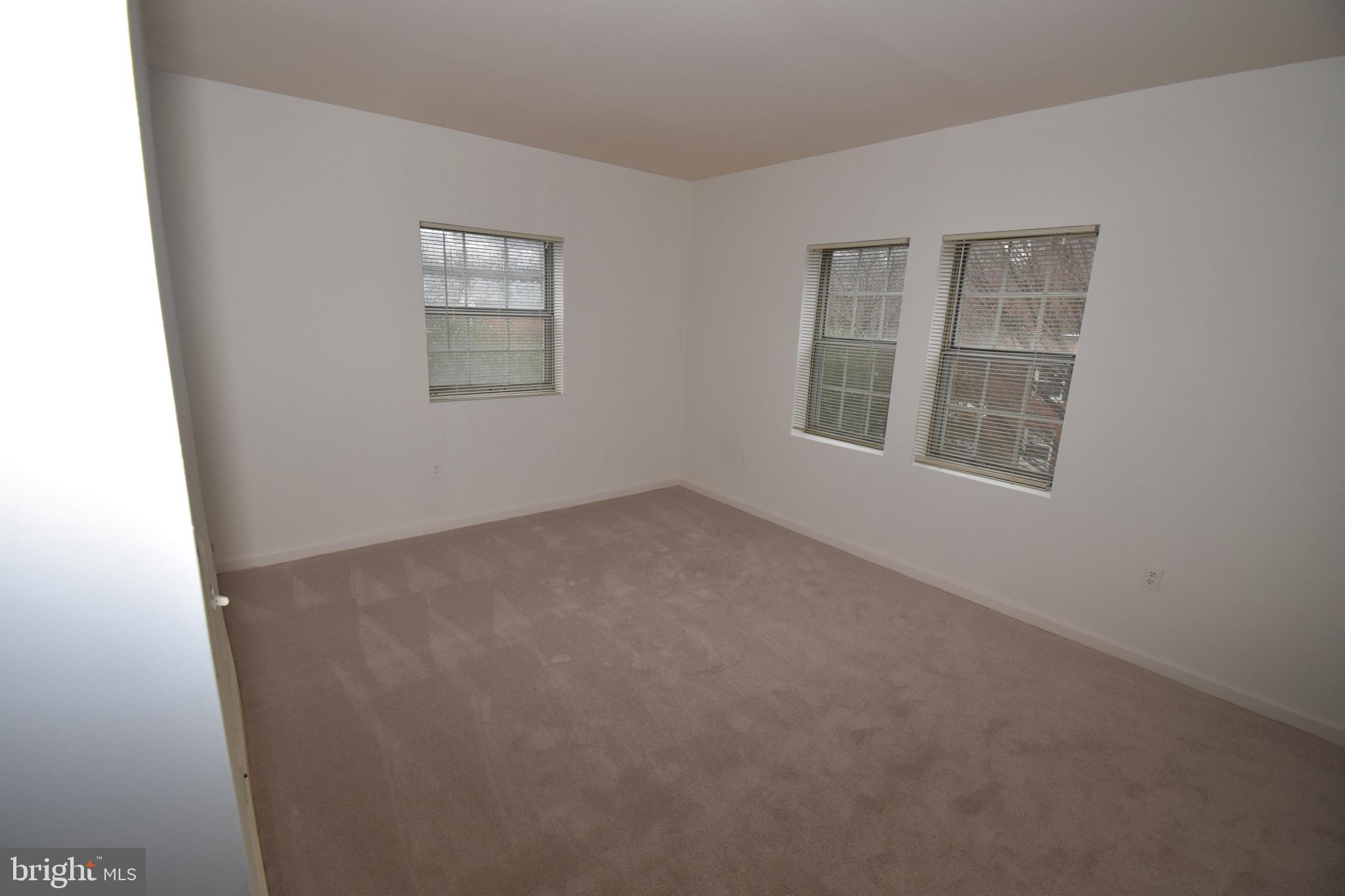 COLONIAL VILLAGE III - Residential Lease