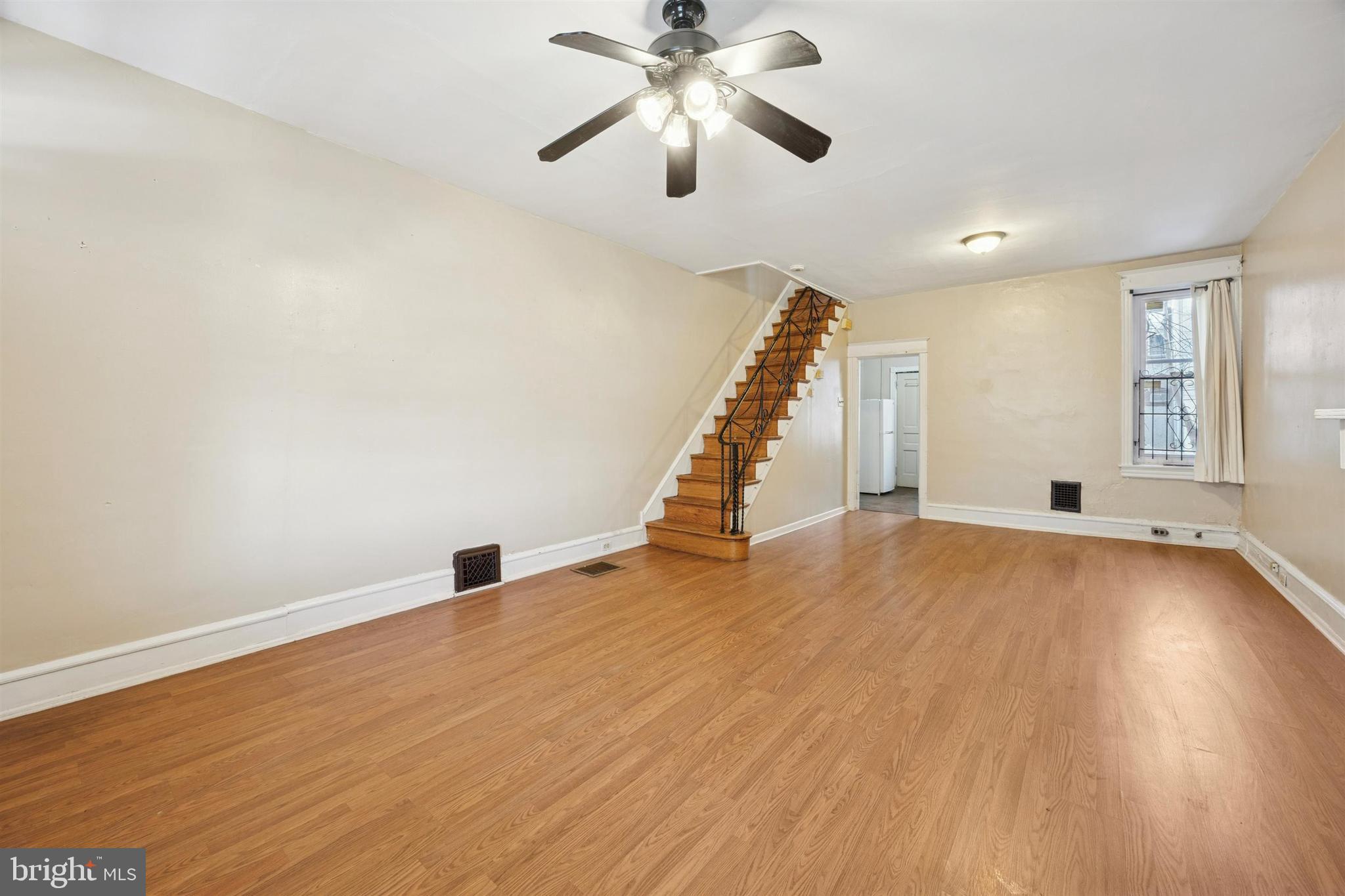 PHILADELPHIA (WEST) - Residential