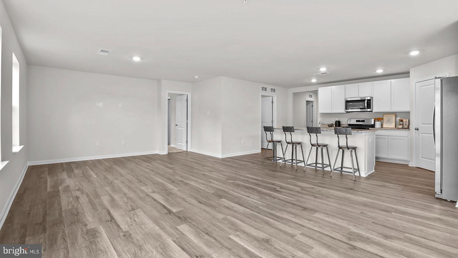 RED HILL - Residential