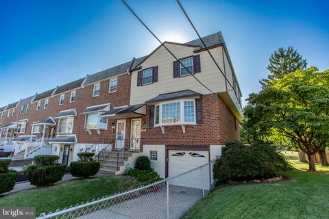 Townhouse For Sale - 10213 Kilburn Road<br/> Philadelphia County, PHILADELPHIA, PA 19114