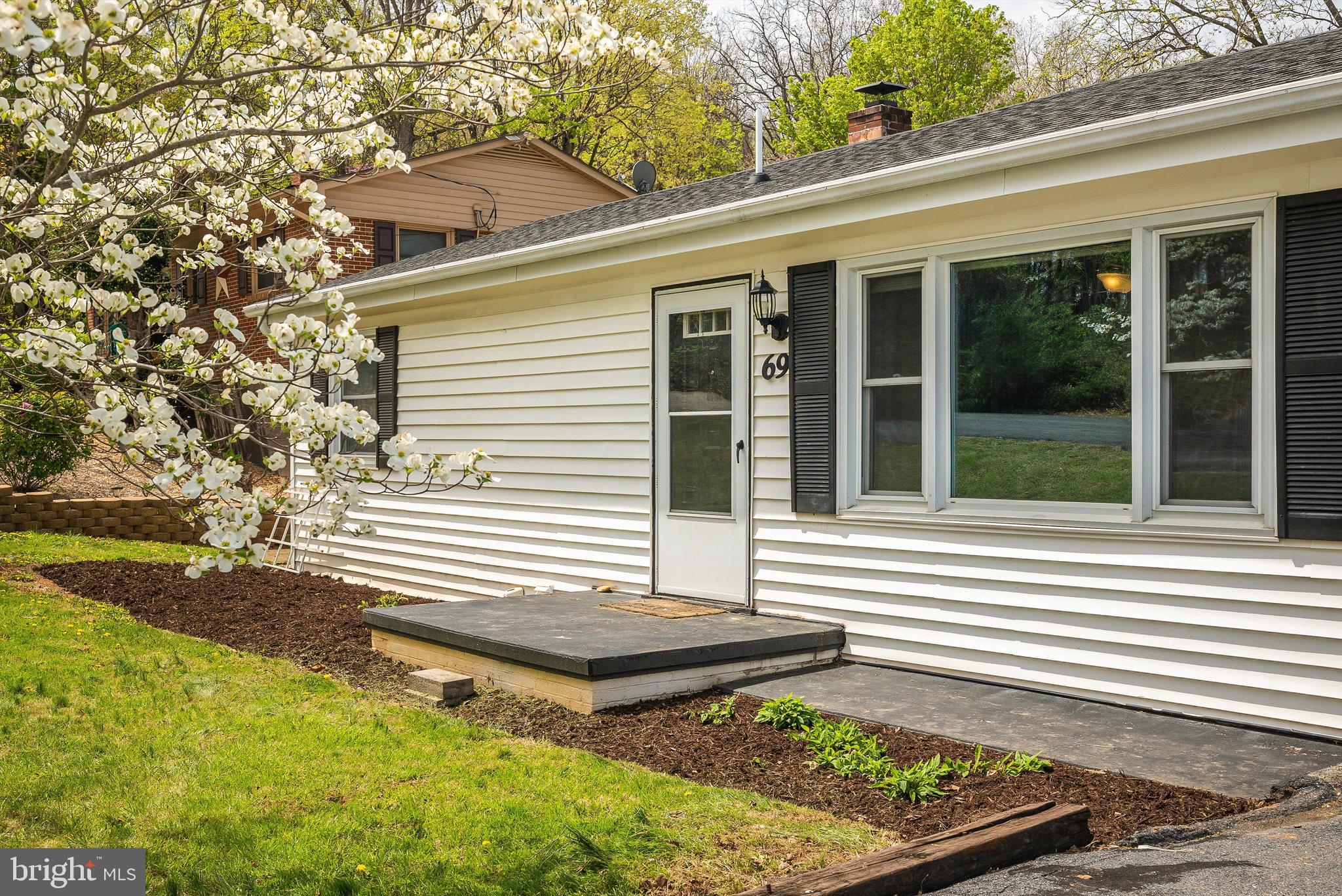 VERONA HEIGHTS - Residential