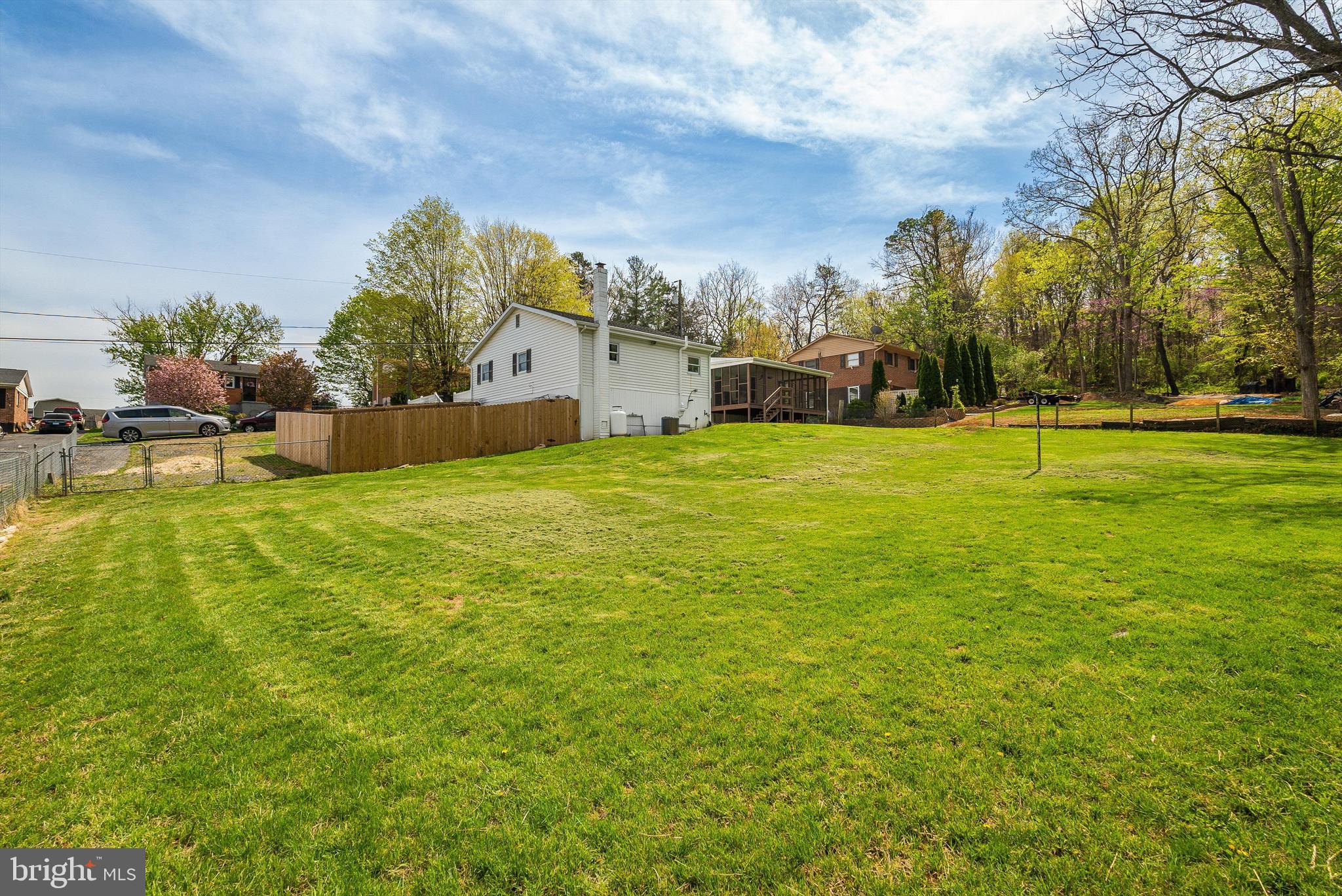 VERONA HEIGHTS - Residential