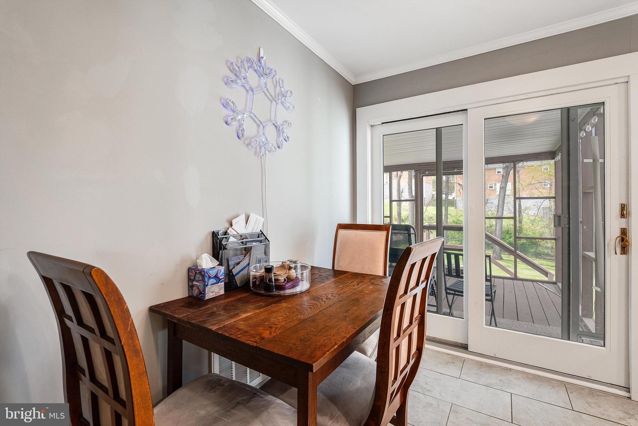 VERONA HEIGHTS - Residential