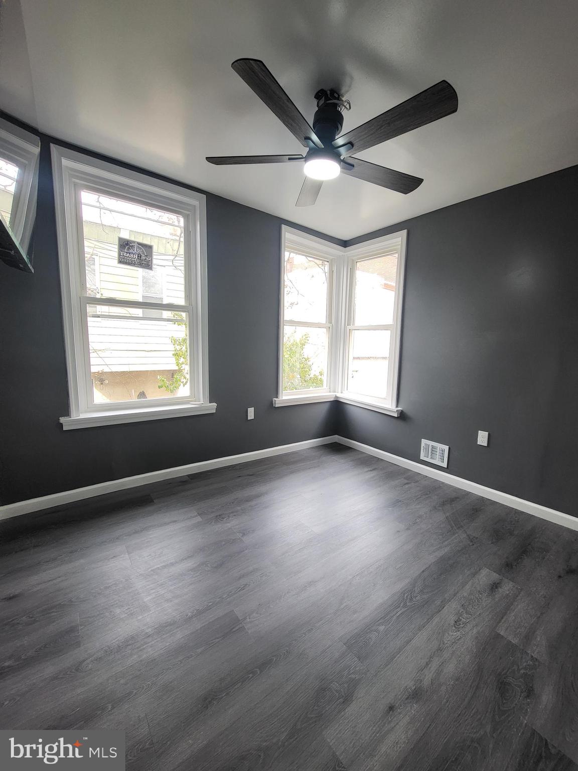 PHILADELPHIA - Residential