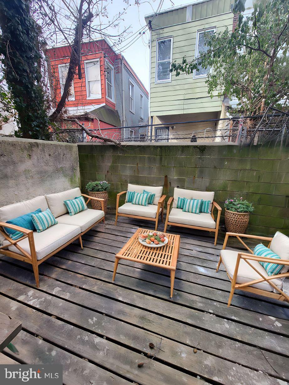 PHILADELPHIA - Residential