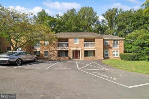 5806 COVE LANDING ROAD 304 BURKE VA 22015