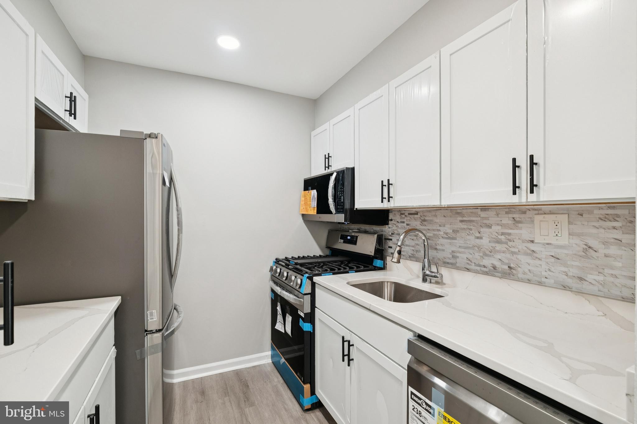 5806 COVE LANDING ROAD 304