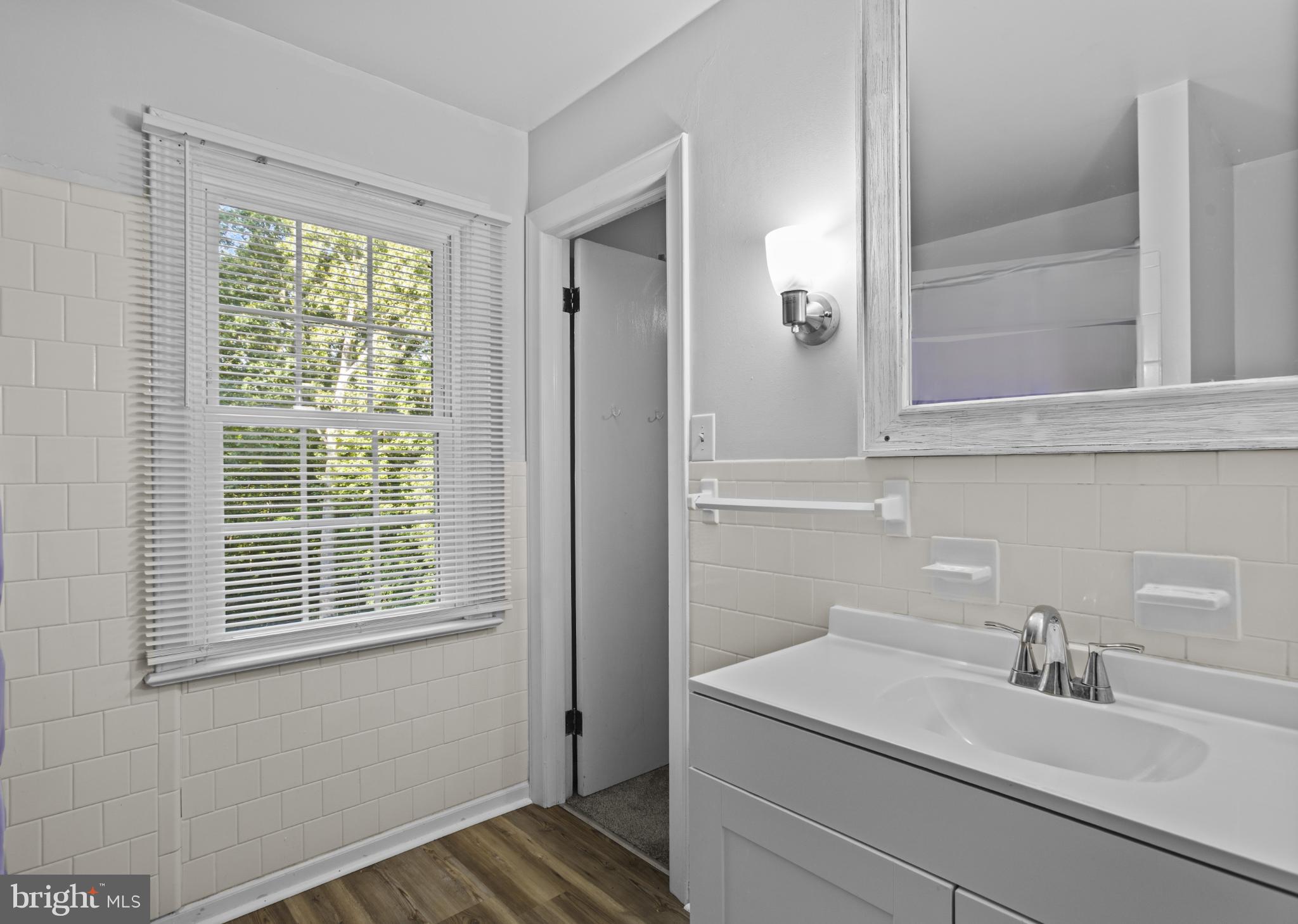 TOWN OF MONTROSS - Residential