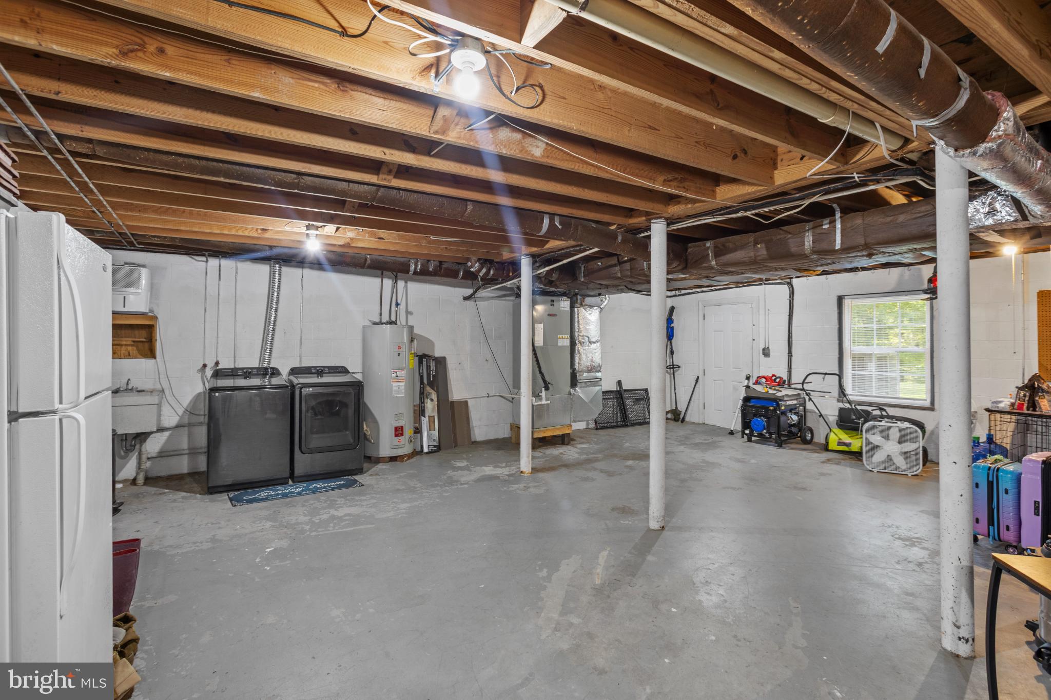 TOWN OF MONTROSS - Residential