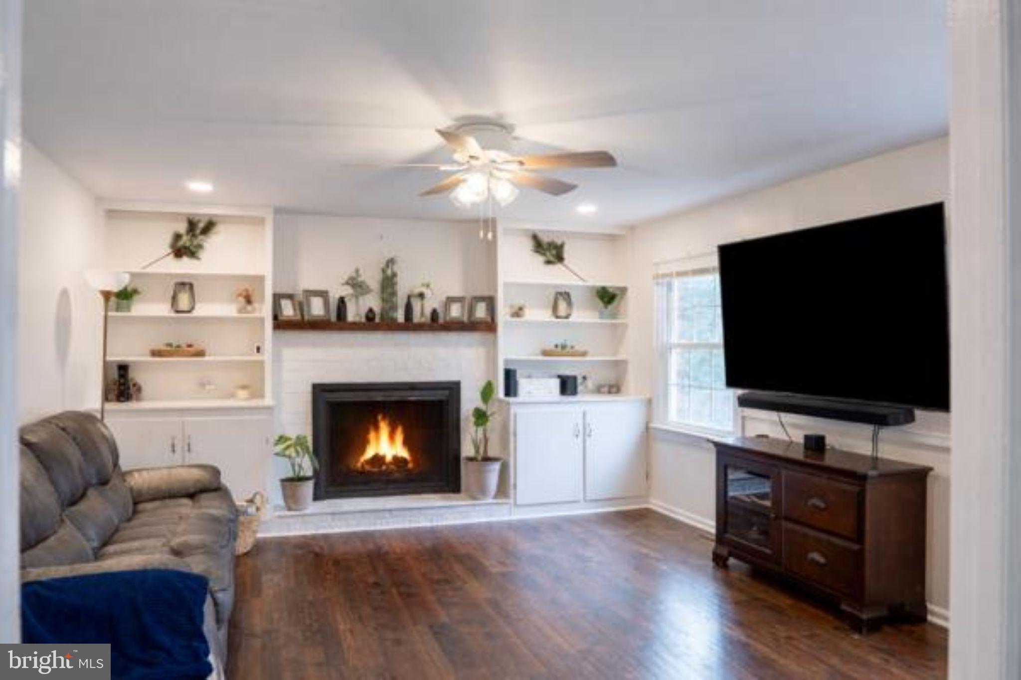 TOWN OF MONTROSS - Residential